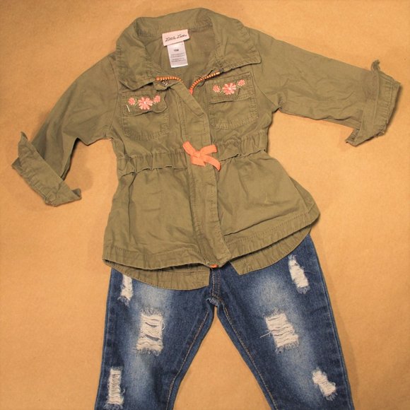 Baby Girl's 18 M Outfit - Picture 1 of 7
